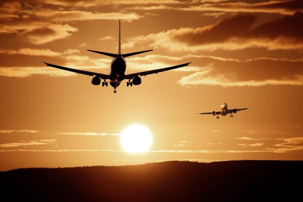 plane, flight, sunset, sun, nature, sunlight, silhouette, passenger aircraft, aircraft, airplane, flying, scenery
